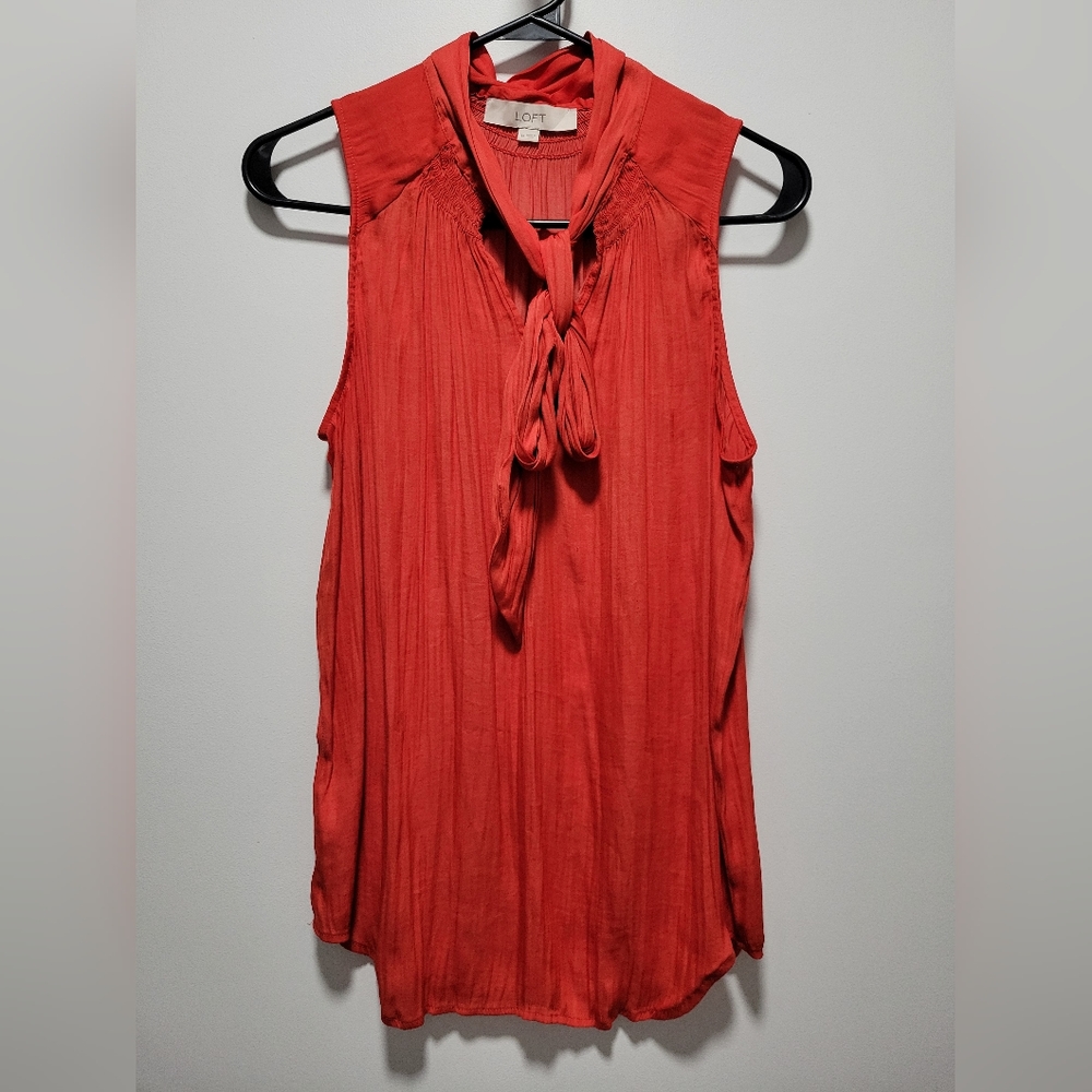 Red Dress Shirt Sleeveless LOFT - Medium